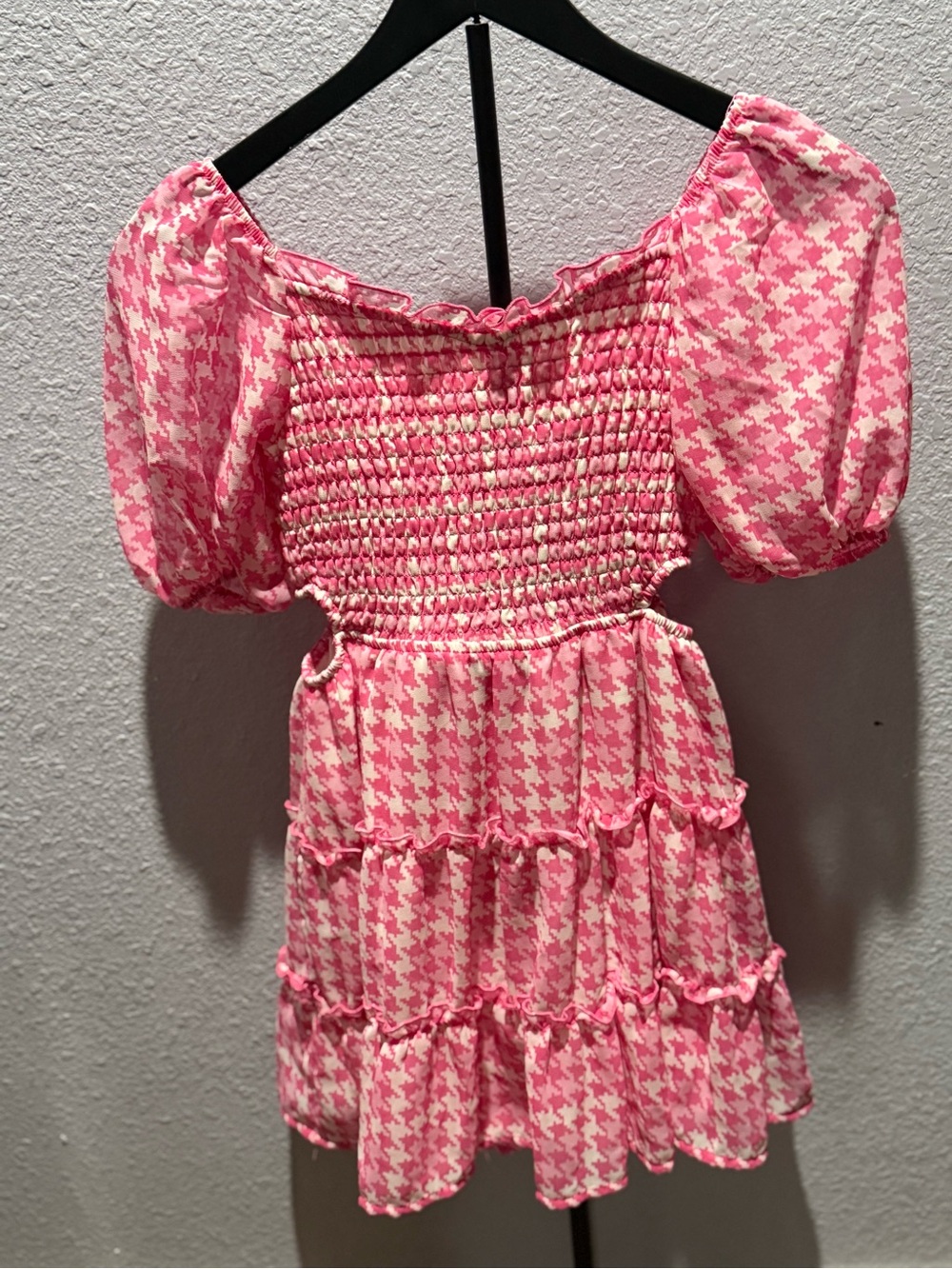 art class Pink Houndstooth Smocked Tiered Dress